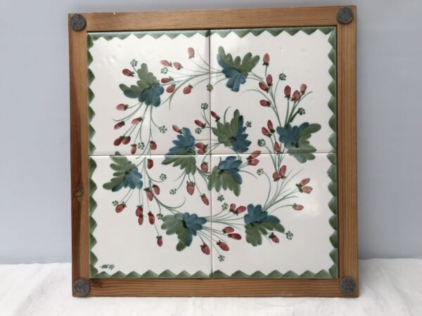 315. 4 Tile Strawberry Panel